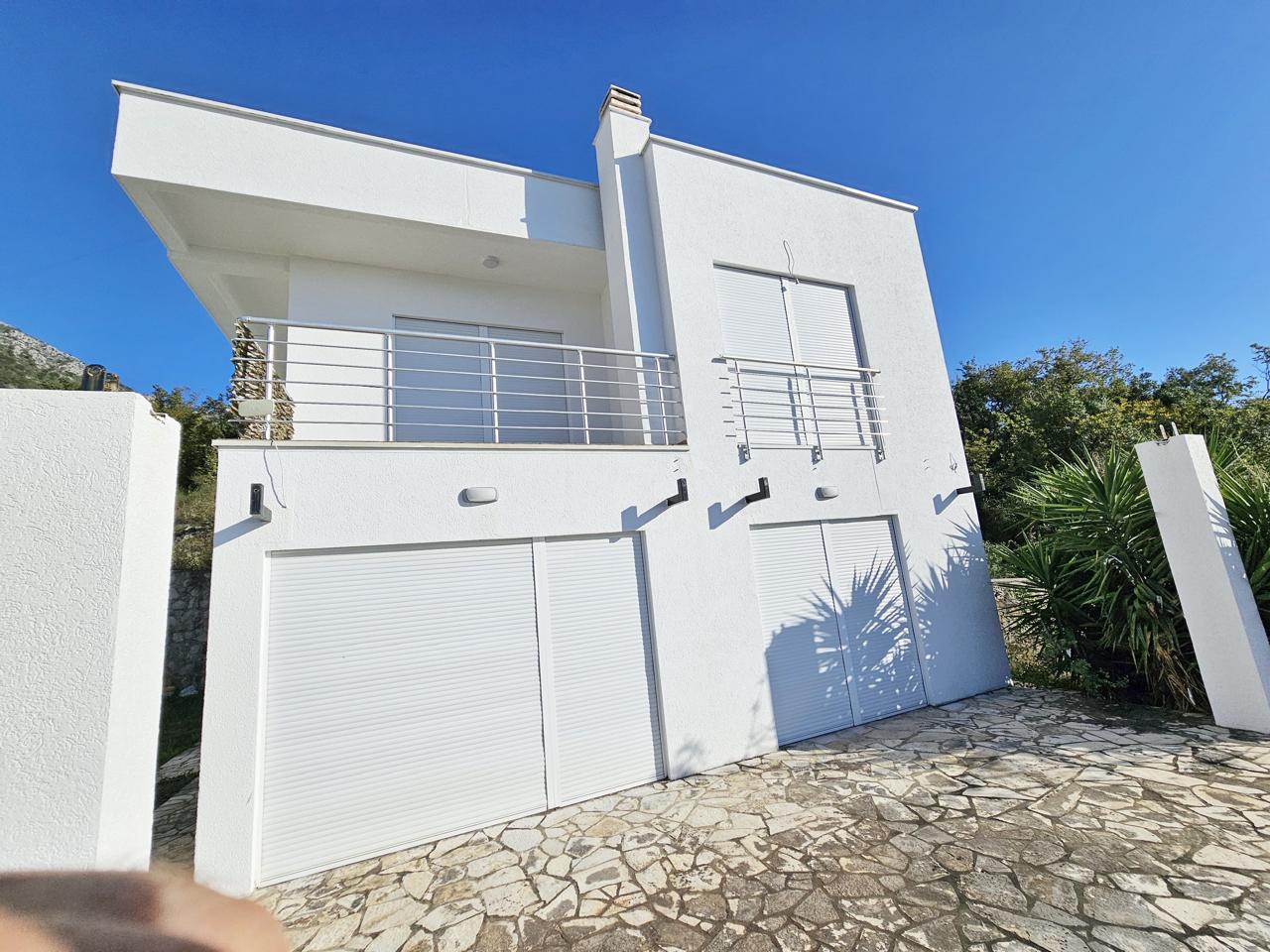 Image of House - 3 Bedrooms - 3 Bathrooms for Sale in Bar-Ratac-Montenegro, Image 2